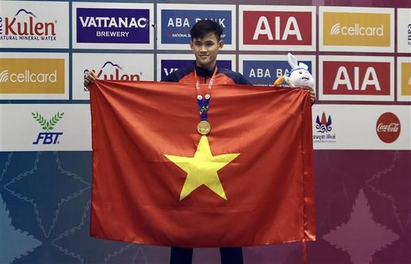 SEA Games 32: Vietnam top medal tally on May 10 hinh anh 1