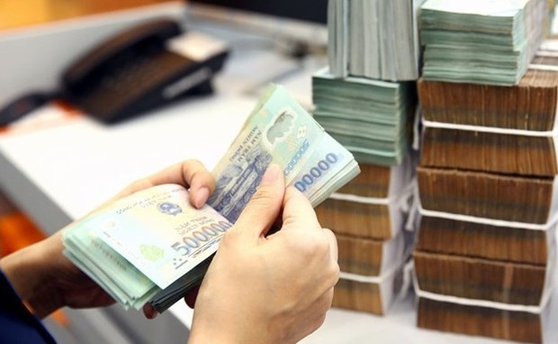 Base salary for civil servants, public employees rises to 1.8 million VND from July 1 hinh anh 1