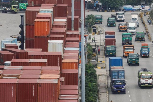 Indonesia’s trade surplus recovers after Ramadan hinh anh 1