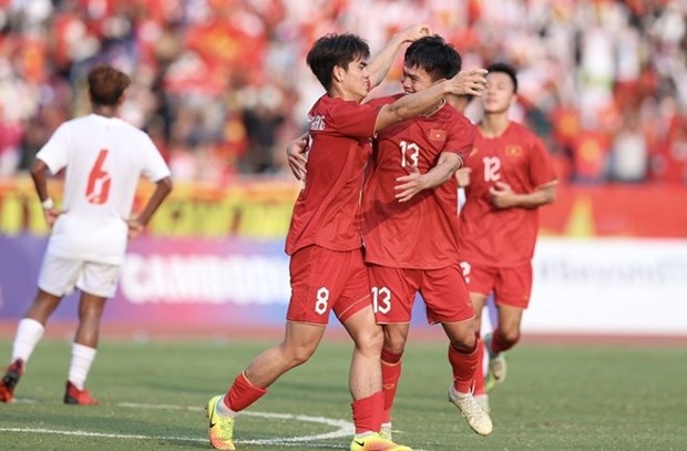 SEA Games 32: U22 Vietnam win bronze after persuasive victory over U22 Myanmar hinh anh 1