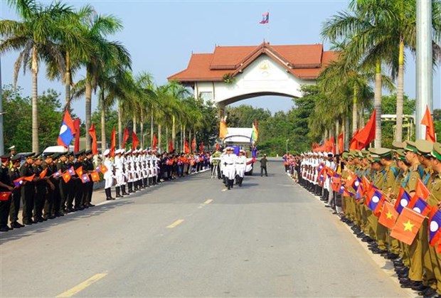 Remains of Vietnamese martyrs repatriated from Laos hinh anh 1