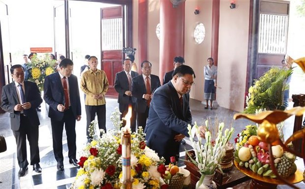 Various activities held abroad to celebrate President Ho Chi Minh's birth anniversary hinh anh 4