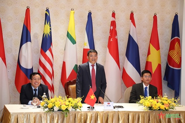 Workshop promotes Vietnam’s initiative on displaying ASEAN Flag hinh anh 1