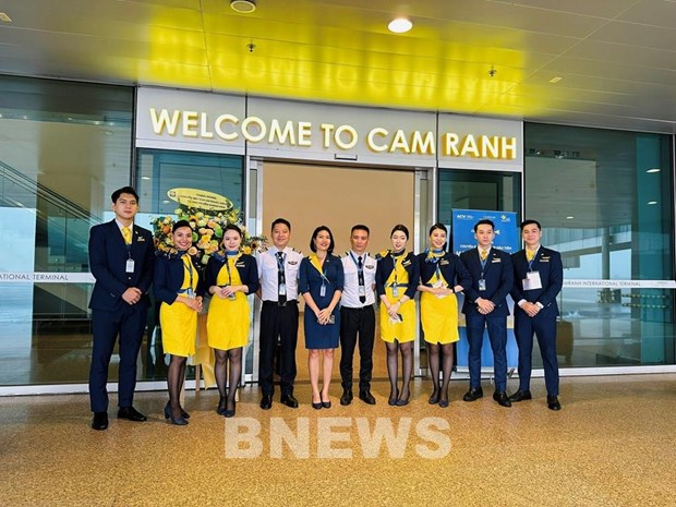 Vietravel Airlines launches direct flights from Da Nang/Cam Ranh to Macau hinh anh 1