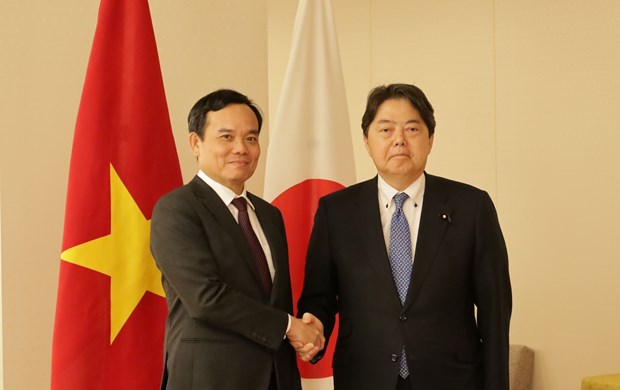 Vietnam pledges utmost contributions for Asian, global peace, development hinh anh 3