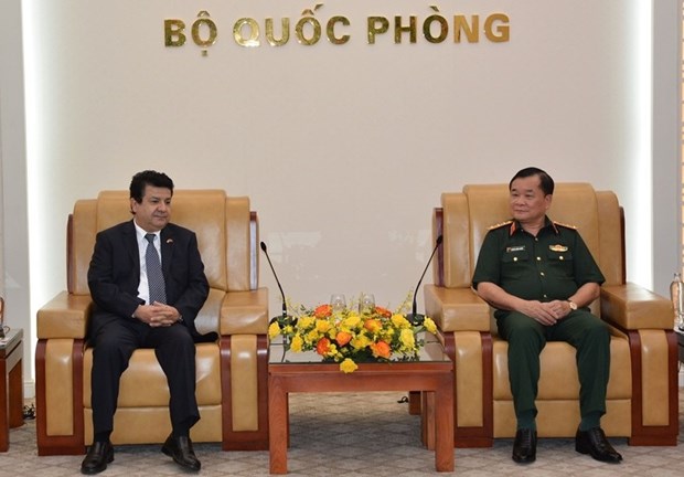 Vietnam treasures comprehensive partnership with Chile: officer hinh anh 2