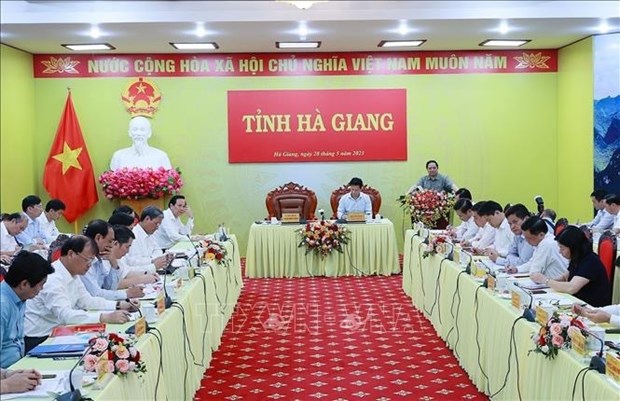 PM asks Ha Giang to pave way for development with mechanisms, policies hinh anh 2