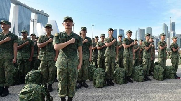 Singapore increases allowances for military servicemen hinh anh 1