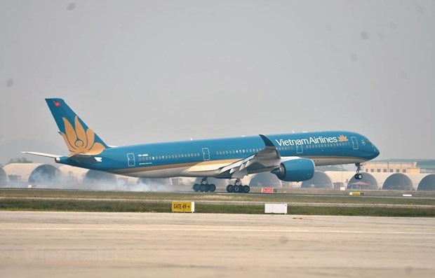Vietnam Airlines increases flight frequency to Singapore hinh anh 1