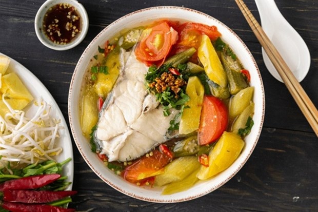 Vietnam's popular sour fish soup recognised among top ten by TasteAtlas hinh anh 1
