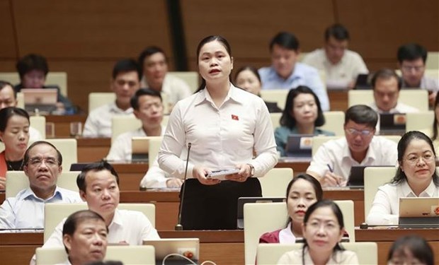 Government to consider 23 trillion VND support package for workers: Finance Minister hinh anh 1