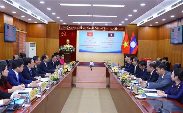Vietnam, Laos share experience in religious affairs hinh anh 1