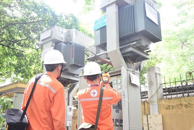 Prime Minister orders further saving electricity during 2023-2025 hinh anh 1