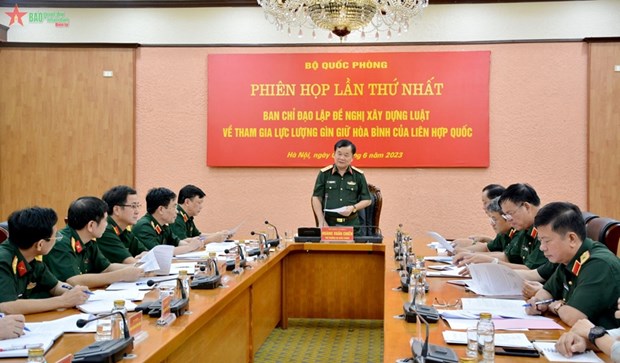 Meeting discusses improving legal documents on UN peacekeeping mission hinh anh 2