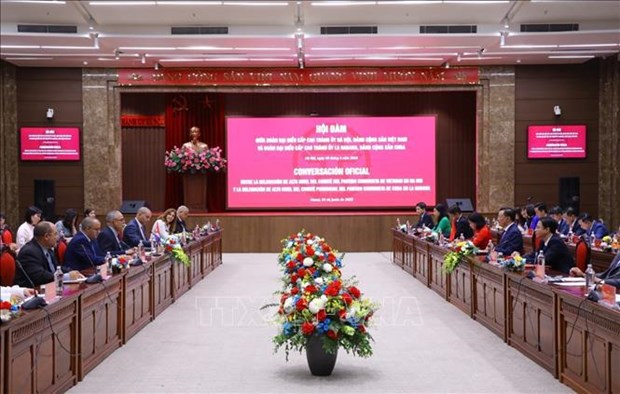 Hanoi seeks stronger cooperation with Havana hinh anh 2