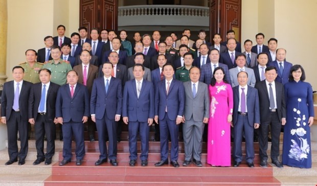 Vietnamese, Lao provinces augment all-round relations hinh anh 2