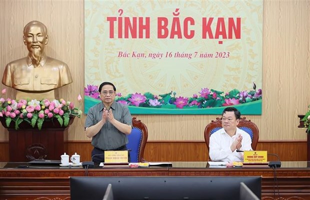 PM asks Bac Kan province to focus on forest, tourism economy hinh anh 1