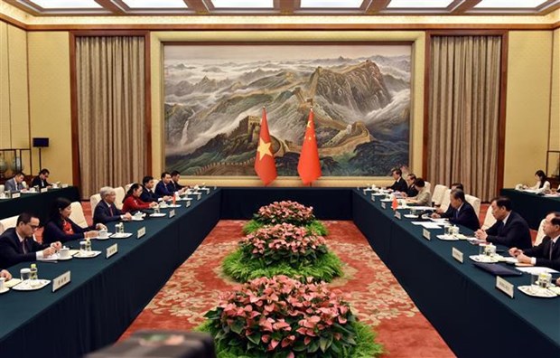 Vietnam Fatherland Front leader meets chairman of Chinese parliament hinh anh 1