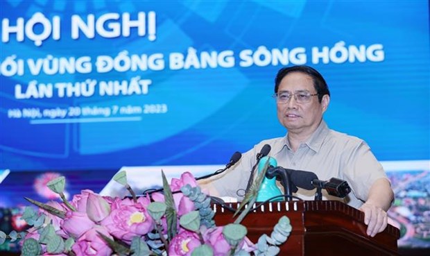 PM chairs Coordinating Council for Red River Delta Region’s meeting hinh anh 1