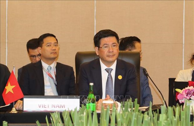 Vietnam attends CLMV Economic Ministers’ Meeting in Indonesia hinh anh 1