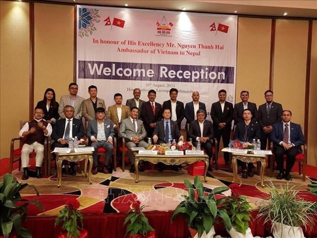 Nepal wants to boost trade-economic ties with Vietnam hinh anh 1