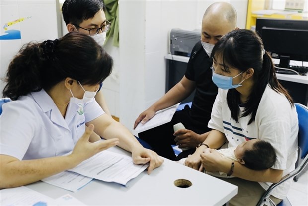 On-demand medical examination, treatment prices drop sharply hinh anh 1