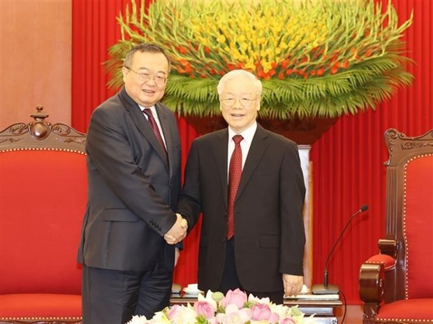 Party chief receives Chinese party official hinh anh 1