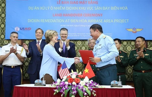 Vietnam, US issue Joint Leaders' Statement hinh anh 6