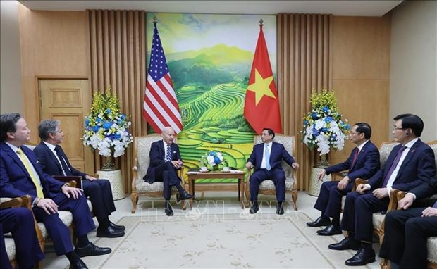 Vietnam consistently regards US as partner of strategic importance: PM hinh anh 2