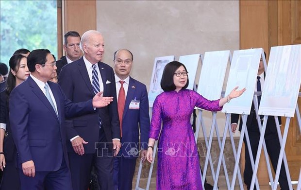 Vietnam consistently regards US as partner of strategic importance: PM hinh anh 3