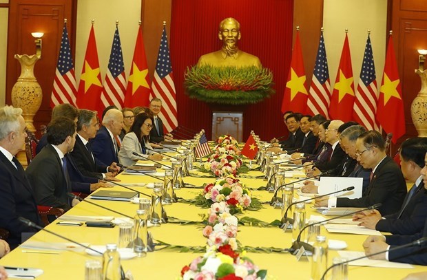 Deputy Foreign Minister Ha Kim Ngoc grants interview on US President's visit hinh anh 2