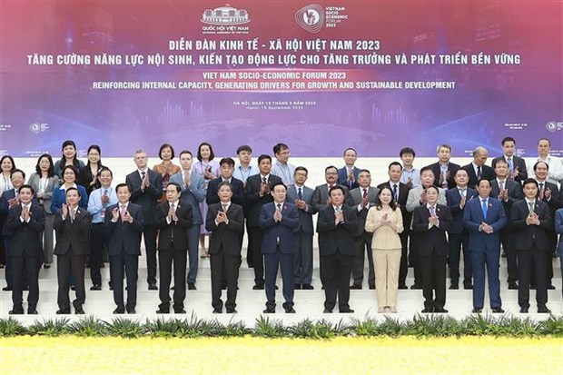 Vietnam Socio-economic Forum 2023 opens hinh anh 1