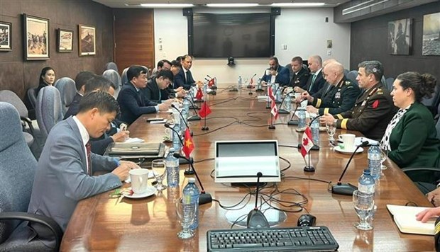 Vietnam, Canada hold second defence policy dialogue hinh anh 1