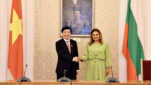 Vietnamese NA General Secretary meets with Bulgarian counterpart hinh anh 1