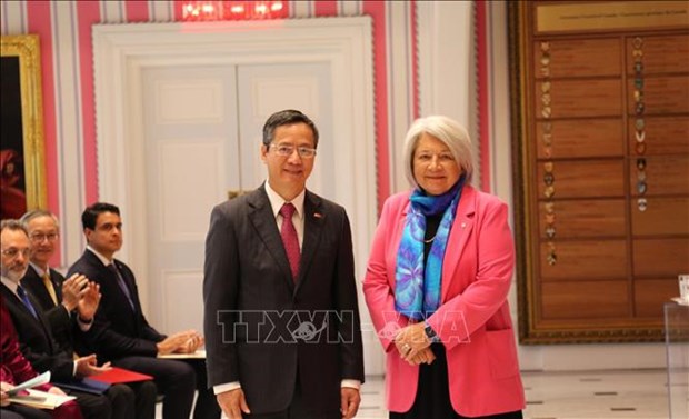 Vietnam hopes to deepen comprehensive partnership with Canada hinh anh 1