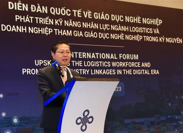 Australia helps Vietnam upskill logistics workforce hinh anh 2