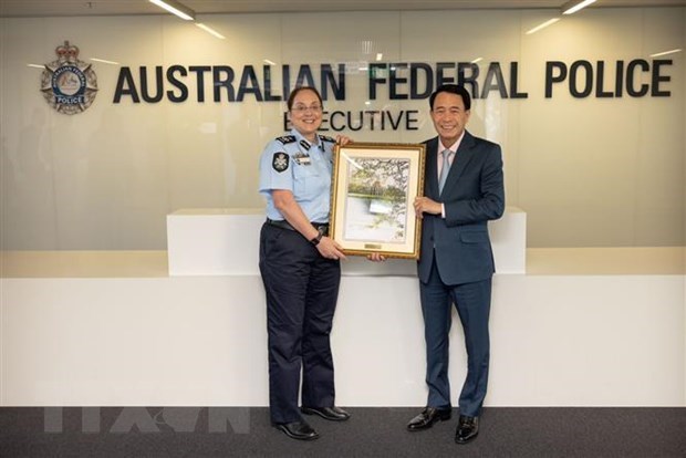 Deputy Minister of Public Security on working trip to Australia hinh anh 1
