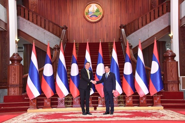 Laos, Thailand strengthen strategic partnership hinh anh 1