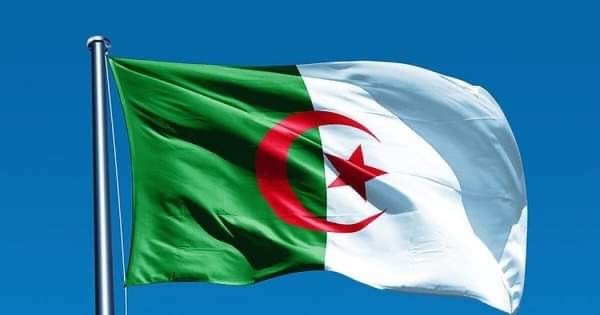 Leaders send greetings to Algeria on Revolution Day hinh anh 1