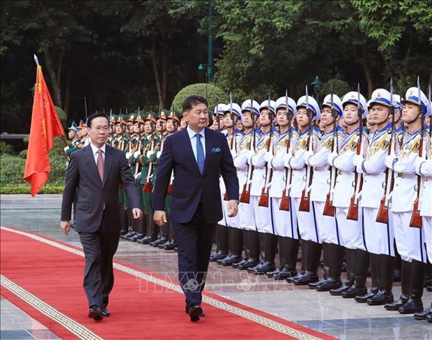 Vietnam treasures traditional friendship with Mongolia: President hinh anh 3