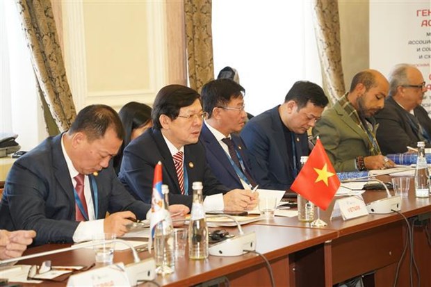Vietnam attends AICESIS General Assembly in Russia hinh anh 1