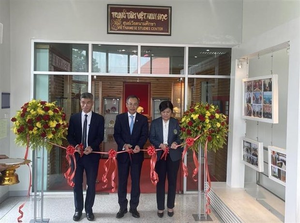 First Vietnamese studies centre opens in northeast Thailand hinh anh 2