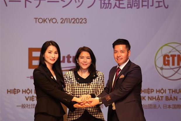Vietnamese businesses in Japan contribute to bilateral relations hinh anh 1