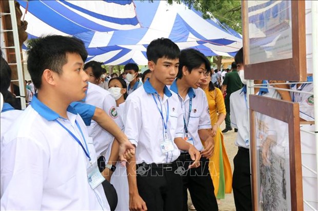 Digital exhibition affirms Vietnam’s sovereignty over sea, islands hinh anh 1