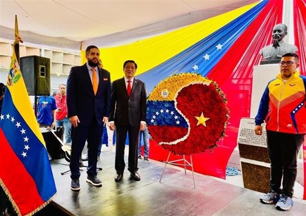 CPV delegation pays working visit to Venezuela hinh anh 2