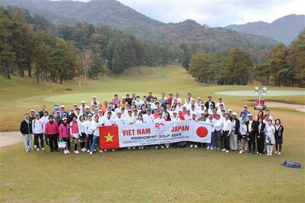 Vietnam- Japan Friendship Golf Tournament held in Yamanashi ​ hinh anh 1