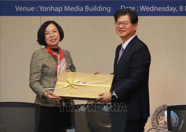 Vietnam News Agency, Yonhap forge information cooperation hinh anh 2