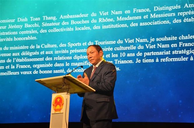 Triển lãm nghệ thuật kỷ niệm 50 năm quan hệ Việt – Pháp 2