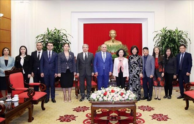 Azerbaijan prioritises relations with Vietnam: party official hinh anh 1