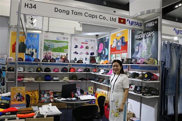 Vietnam's garment products introduced at Global Sourcing Expo Australia 2023 hinh anh 2